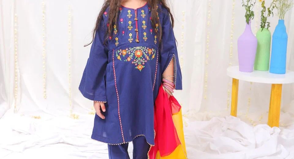 How to Order Pakistani Kids Outfits Online in USA?